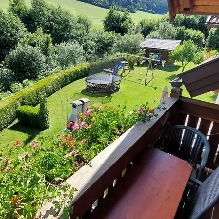 Ferienhaus-birgit-gerald-reinbacher شقة